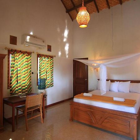 Bidara Cottage Labuhan Pandan Esterno foto